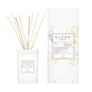 CLEAN Space Liquid Reed Diffuser - Fresh Linens - 6.0 fl oz / 177 ml